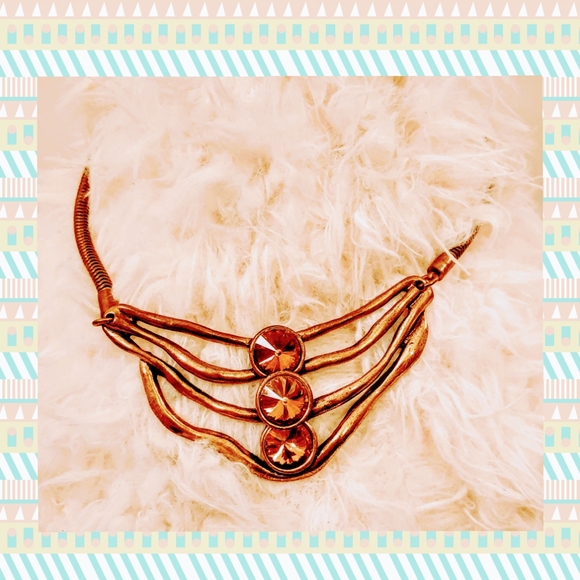 Jewelry - Woman's Statement Necklace